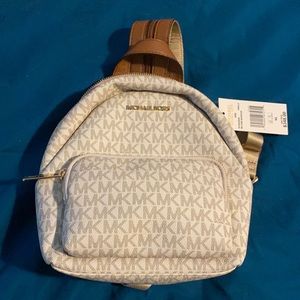 MICHAEL KORS ERIN CONVERTIBLE BACKPACK